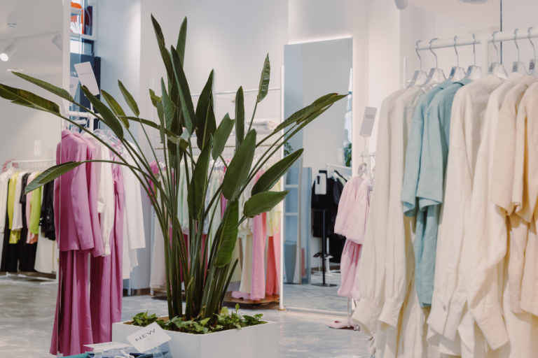 Pop-Up Store untuk Meningkatkan Customer Engagement di Industri Fashion