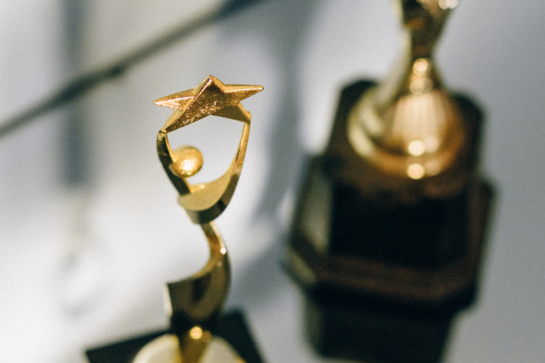 Mengukur Dampak Reputasi dari Corporate Award Ceremony bagi Citra dan Pertumbuhan Perusahaan