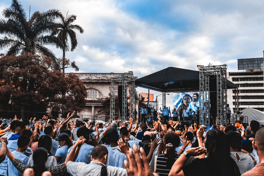 Jasa Usher Festival Musik untuk Festival, Konser, dan Event Outdoor